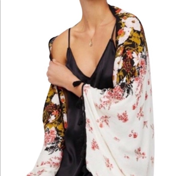 New Free People - Picture 1 of 1